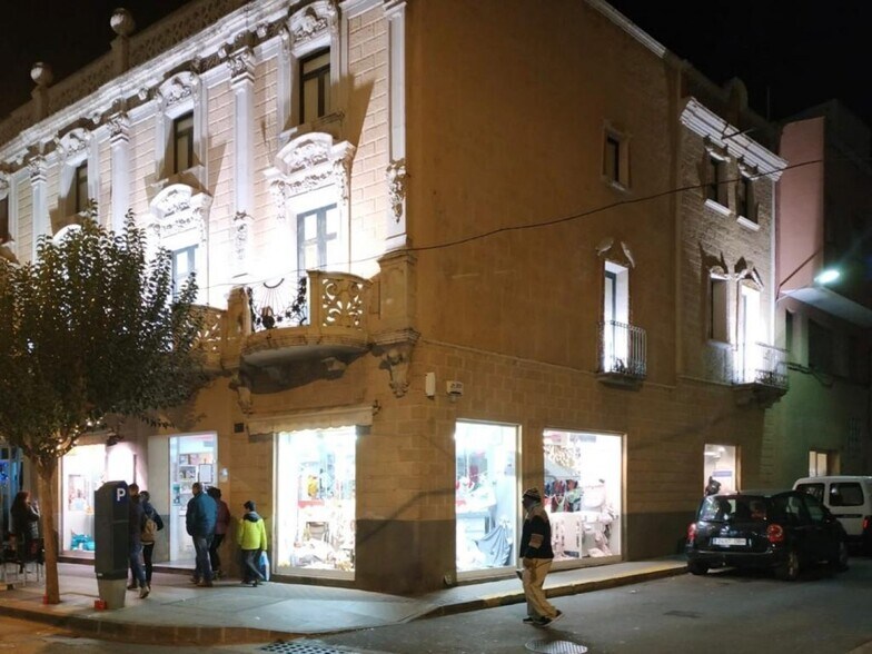 Immeuble residentiel dans Amposta, Tarragona à vendre - Photo du bâtiment - Image 3 de 4