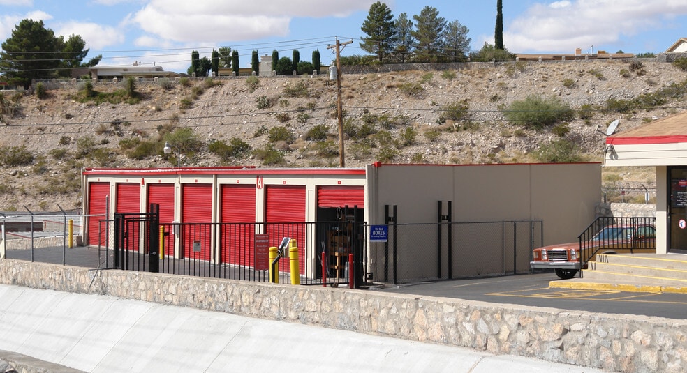 5201 N Mesa St, El Paso, TX for sale - Primary Photo - Image 1 of 2