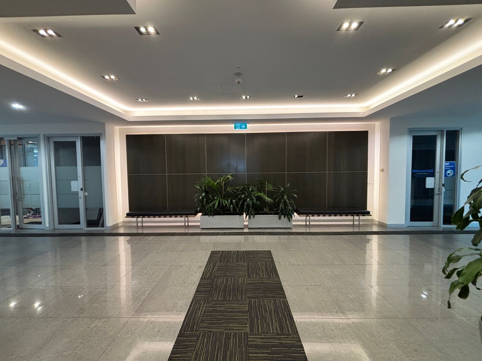 296 Bay Rd, Cheltenham for lease Interior Photo- Image 1 of 6