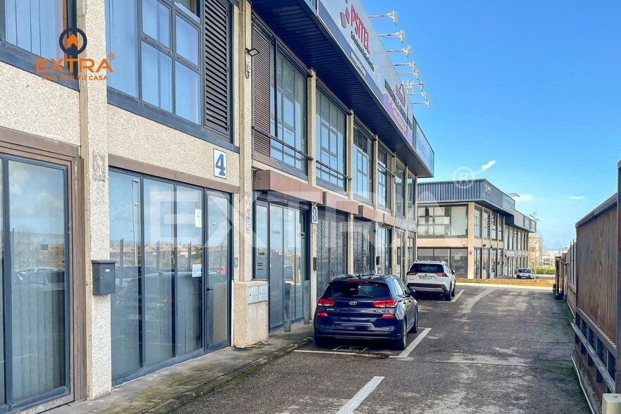 Avenida Quitapesares, 33, Villaviciosa de Odón, Madrid for sale - Building Photo - Image 2 of 5