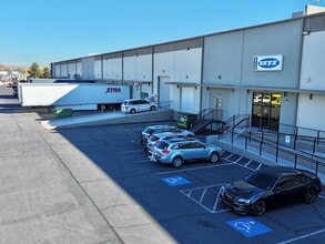 860 Bergin Way, Sparks, NV for lease Interior Photo- Image 2 of 6