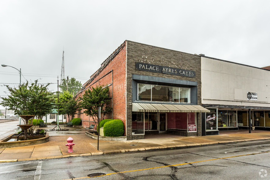 224 W Main St, Blytheville, AR for sale - Primary Photo - Image 1 of 1