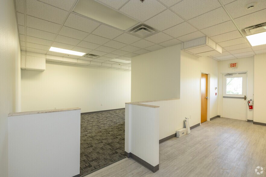 1701 Biotech Way, Sarasota, FL à louer - Photo intérieure - Image 3 de 30