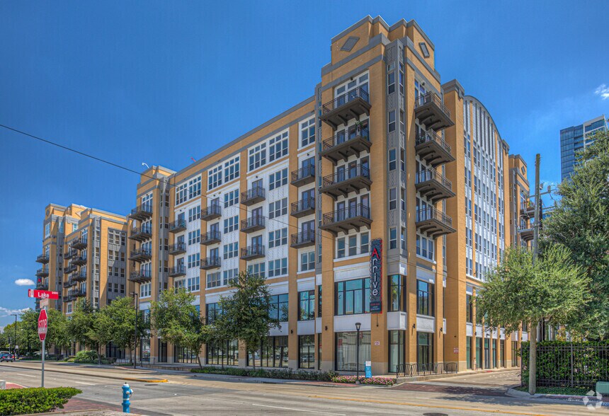 2800 Kirby Dr, Houston, TX à louer - Photo du bâtiment - Image 3 de 36