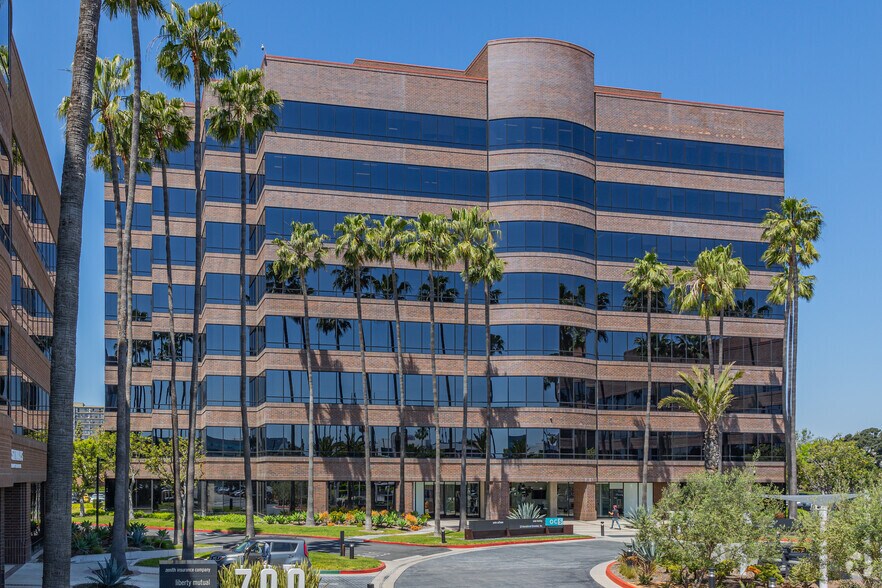 770 The City Dr S, Orange, CA for lease - Building Photo - Image 2 of 9