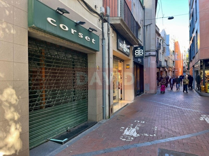 Commerce de détail dans Terrassa, Barcelona à louer Photo intérieure- Image 1 de 7