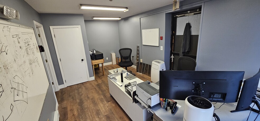 3091 Cranberry Hwy, East Wareham, MA à vendre - Photo du bâtiment - Image 3 de 21
