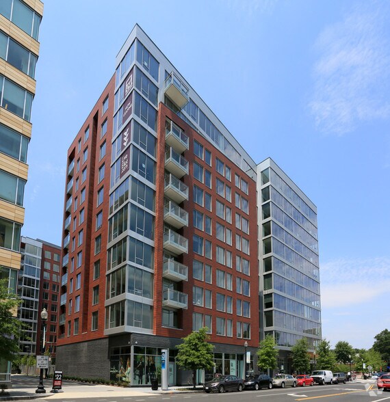 1001 4th St SW, Washington, DC à louer - Photo principale - Image 1 de 73