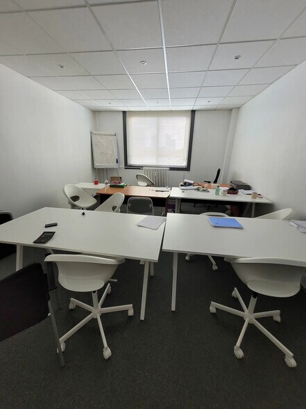 Office in Lyon for sale - Interior Photo - Image 3 of 5