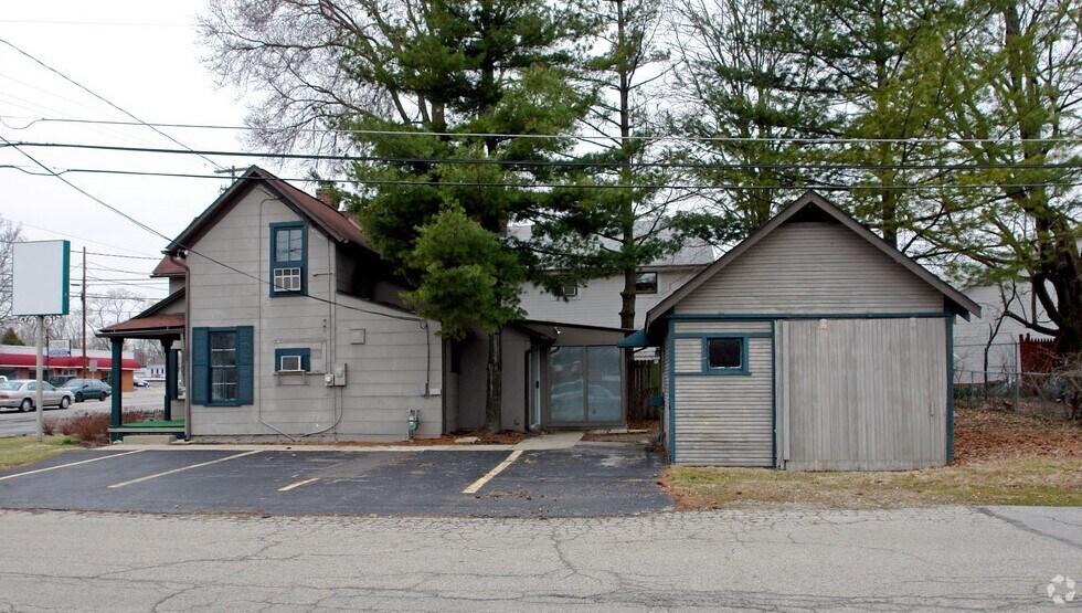 2290 W Dublin Granville Rd, Columbus, OH à vendre - Photo principale - Image 1 de 1