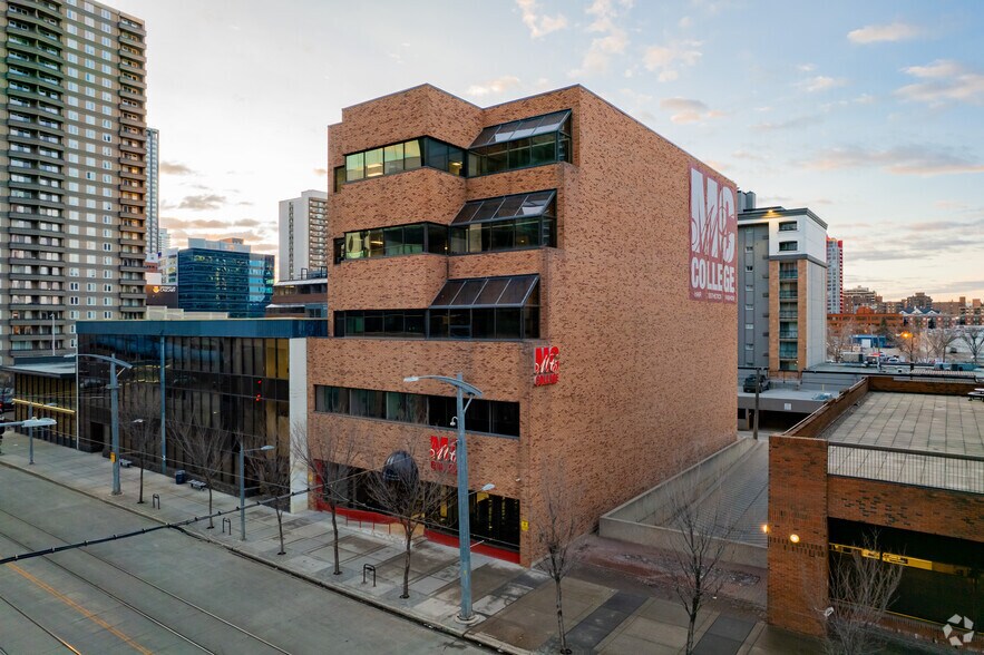 1023 7th Ave SW, Calgary, AB à louer - Photo du bâtiment - Image 3 de 4