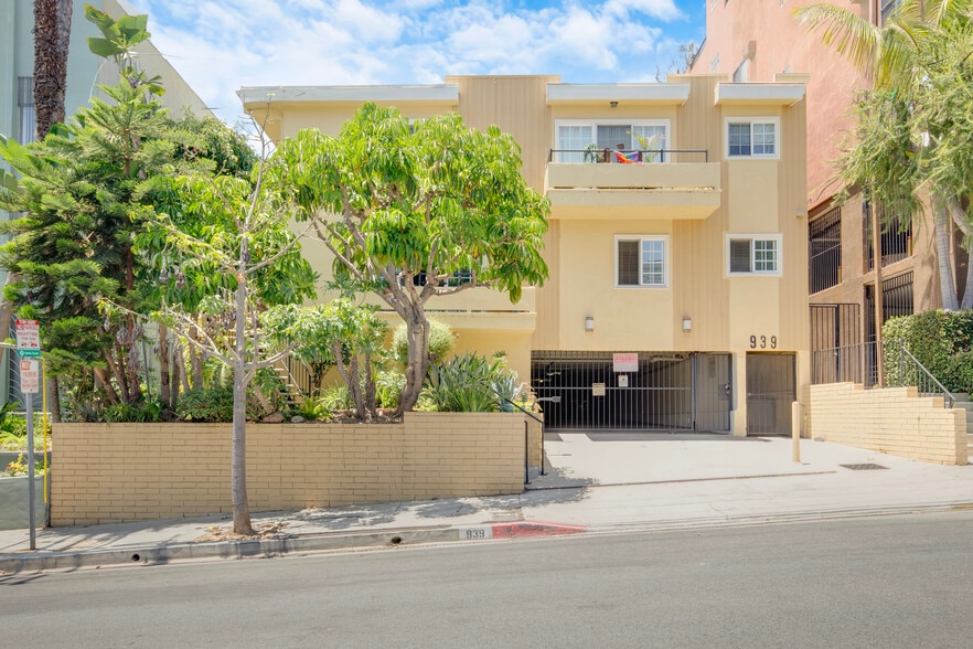 939 Larrabee St, West Hollywood, CA for sale - Building Photo - Image 2 of 47