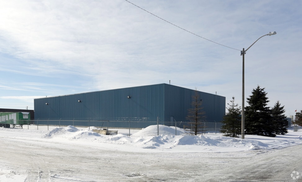 447 Dobbie Dr, Cambridge, ON for lease - Building Photo - Image 2 of 5