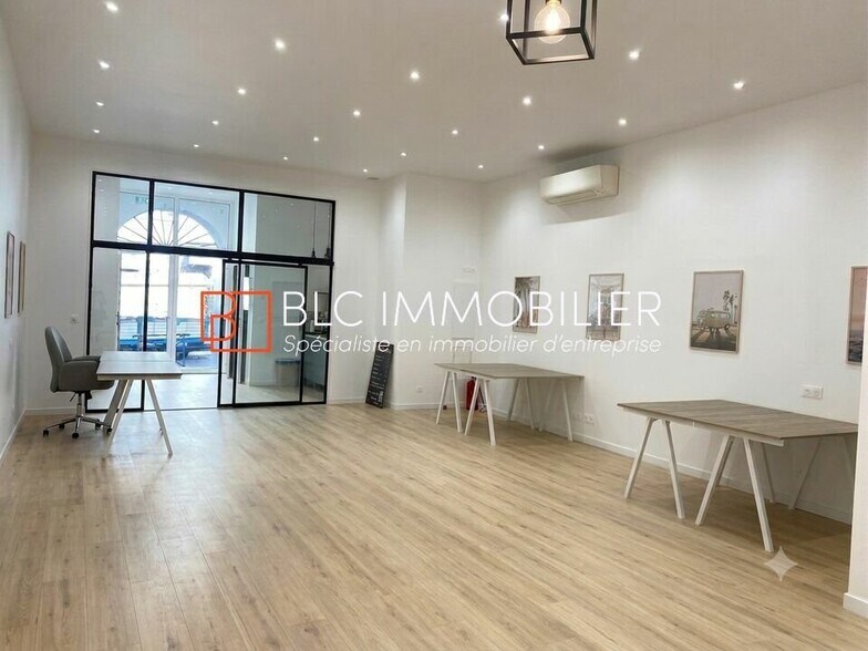 Retail in Marseille for lease - Building Photo - Image 2 of 4