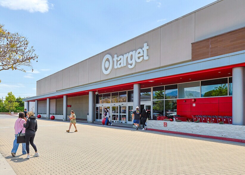 6865 Hollister Ave, Goleta, CA à vendre - Photo du bâtiment - Image 2 de 7