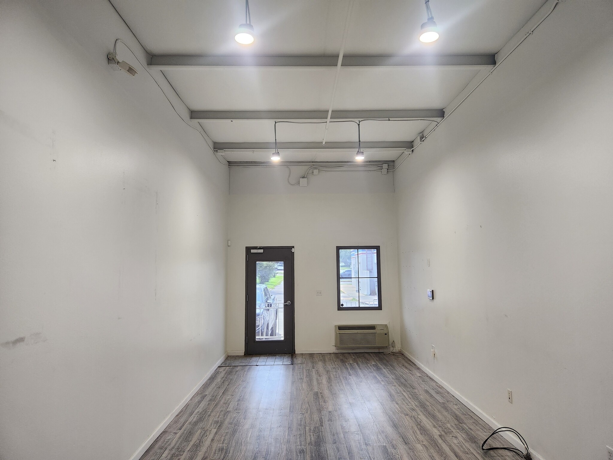 4303 S Bowen Rd, Arlington, TX à louer Photo intérieure- Image 1 de 2