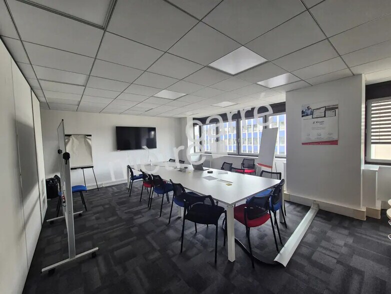 Bureau dans Nantes à louer - Photo du bâtiment - Image 2 de 10