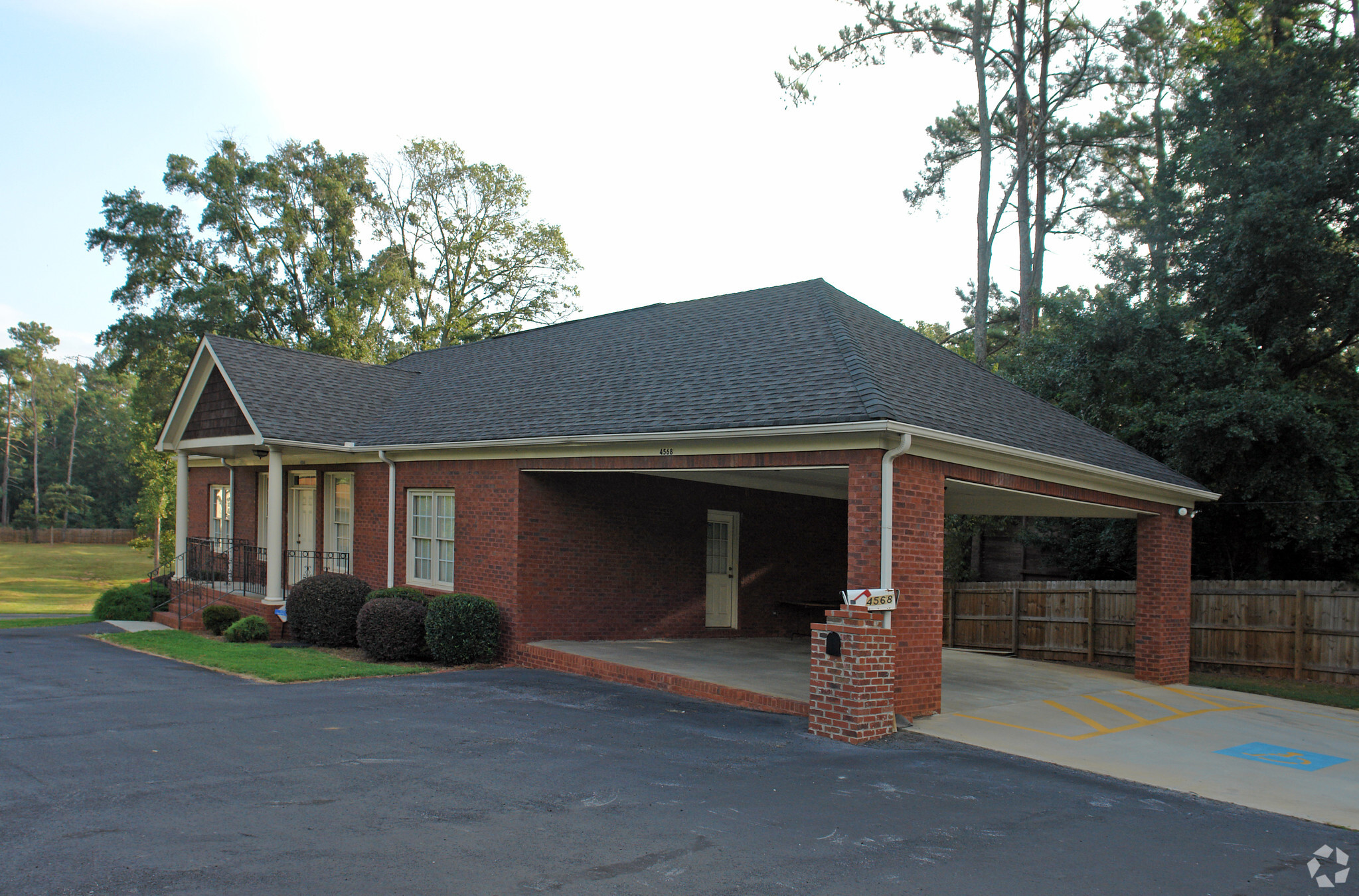 4568 Covington Hwy, Decatur, GA for lease Primary Photo- Image 1 of 10