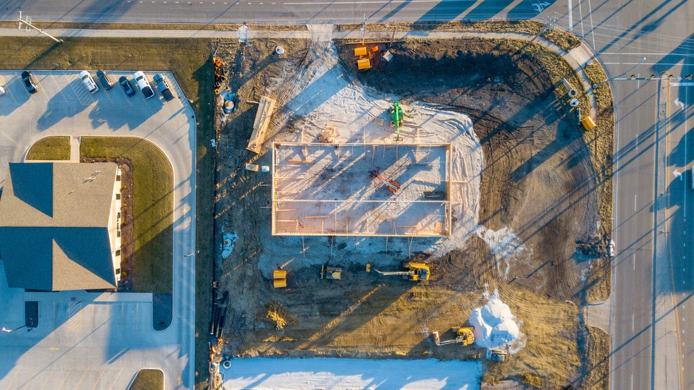 2401 N Bloomington St, Streator, IL à louer - Autre - Image 2 de 9