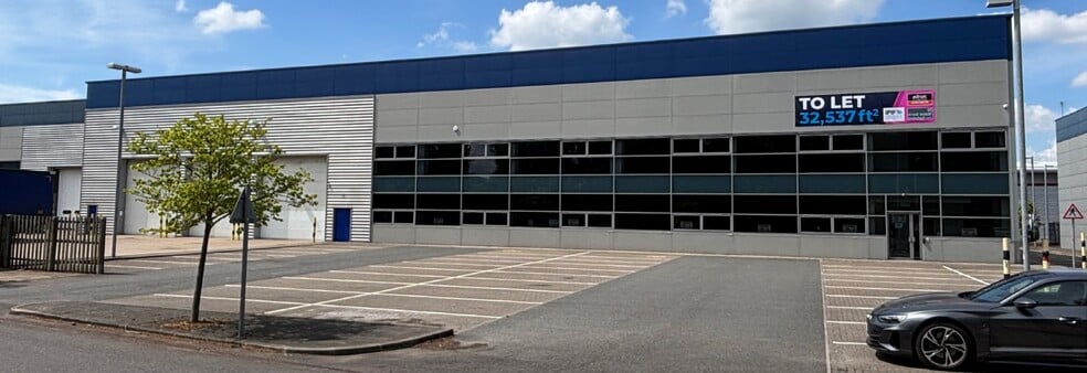 Swallowdale Ln, Hemel Hempstead for lease - Building Photo - Image 1 of 1