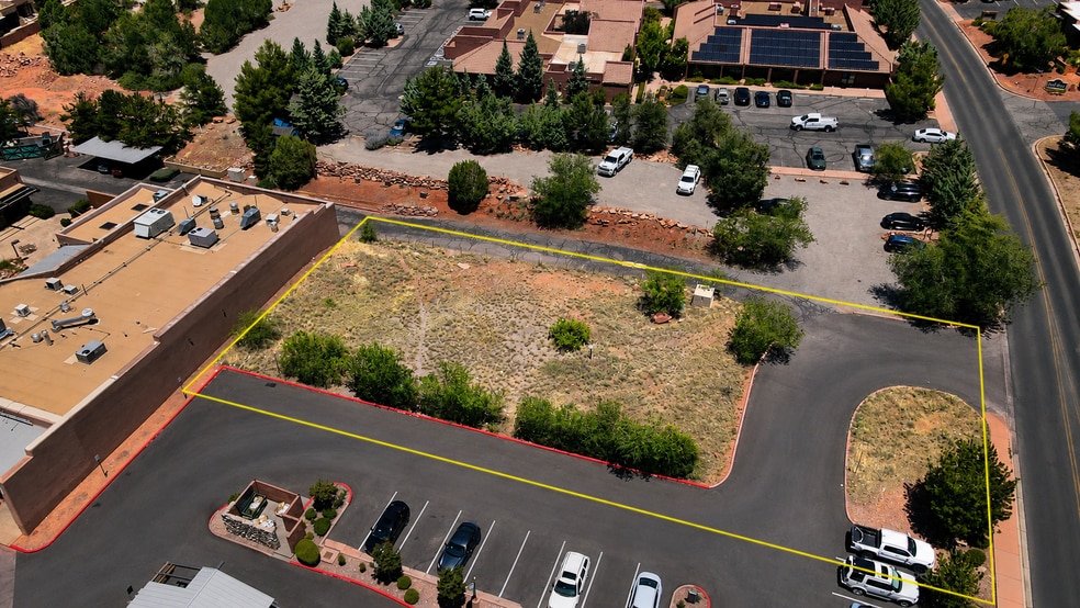 45 Soldiers Pass Rd, Sedona, AZ for sale - Building Photo - Image 3 of 4