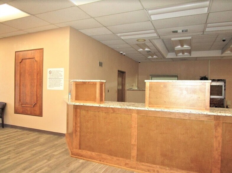 100 S Main St, Miami, TX à vendre - Photo intérieure - Image 2 de 8