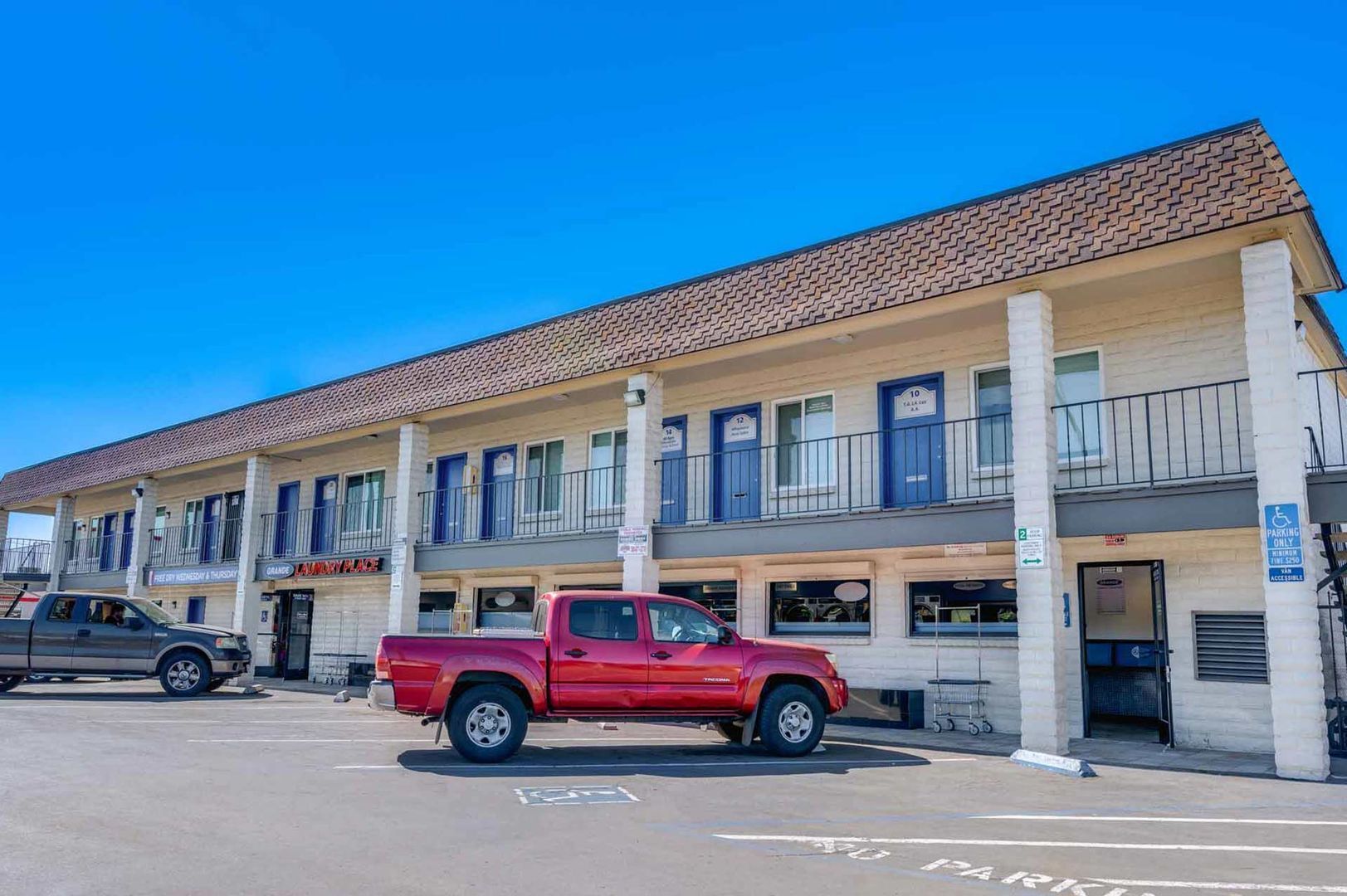 610 W 9th Ave, Escondido, CA for lease Interior Photo- Image 1 of 1