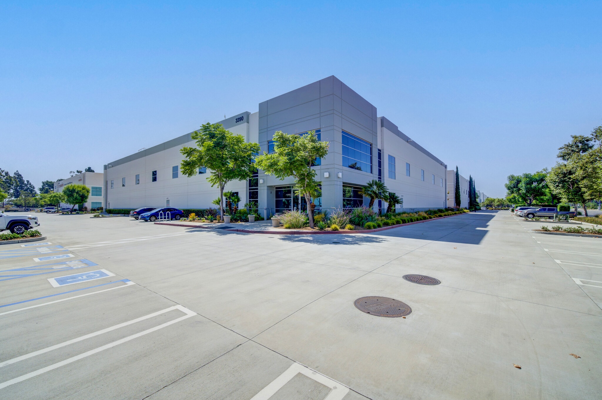 3390 E Miraloma Ave, Anaheim, CA for lease Building Photo- Image 1 of 11