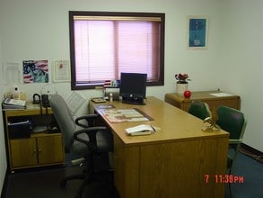 1340-1350 N Fairfield Rd, Dayton, OH for sale Interior Photo- Image 2 of 3