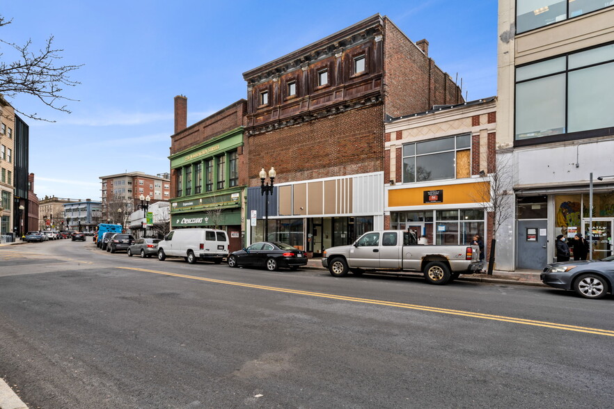 2221 Washington St, Boston, MA for lease - Building Photo - Image 3 of 5