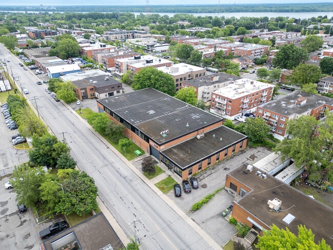 More details for 9246 St Boivin, Montréal, QC - Industrial for Sale