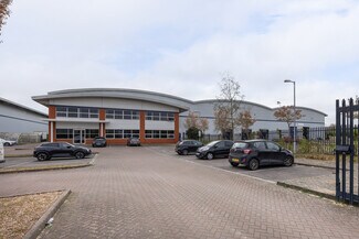 Plus de détails pour 1-2 Fletchers Way, Wellesbourne - Industriel à louer