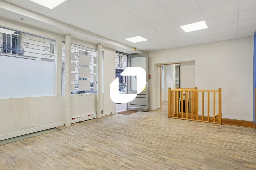 9 Rue Ernest Cresson, Paris for lease - Interior Photo - Image 1 of 16