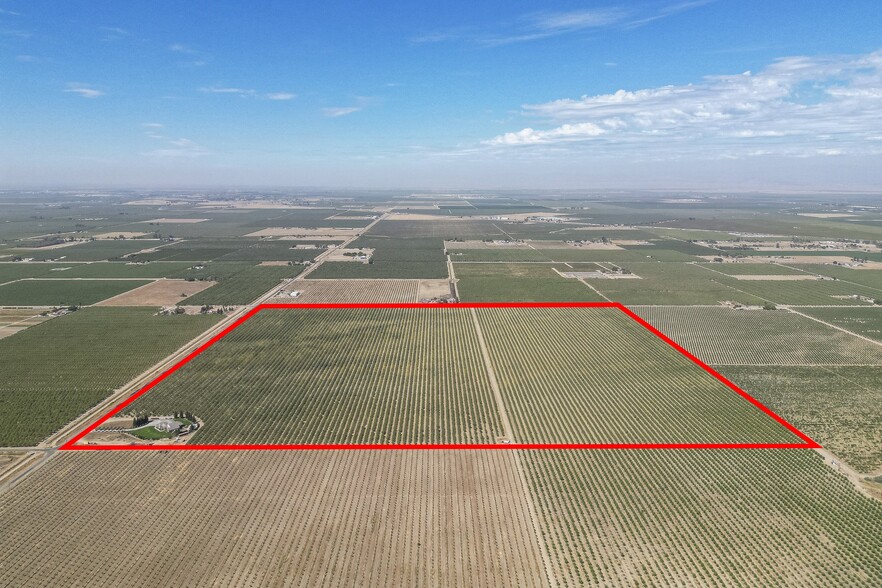 17527 Road 21, Madera, CA for sale - Primary Photo - Image 1 of 1