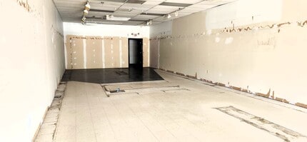 308-386 Towne Center Dr, Abingdon, VA for lease Interior Photo- Image 2 of 5