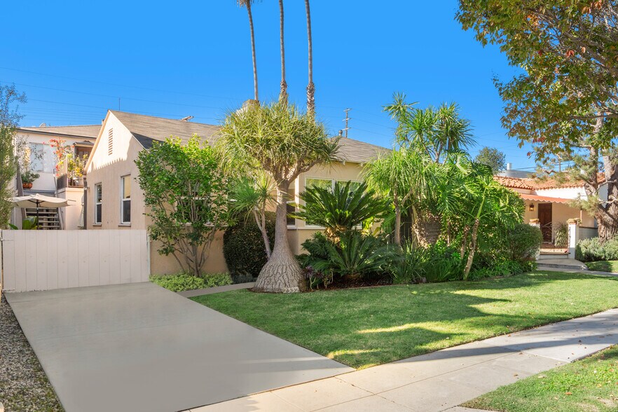 2332 20th St, Santa Monica, CA à vendre - Photo du bâtiment - Image 3 de 16