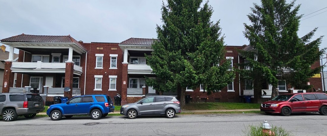 563 E 118th St, Cleveland, OH à vendre Photo du bâtiment- Image 1 de 1