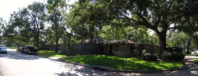 Plus de détails pour 1212 Antoine Dr, Houston, TX - Coworking à louer
