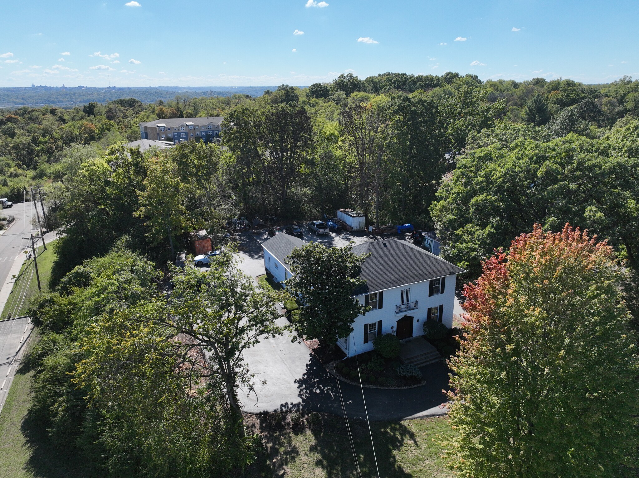 869 W North Bend Rd, Cincinnati, OH à vendre Photo principale- Image 1 de 6