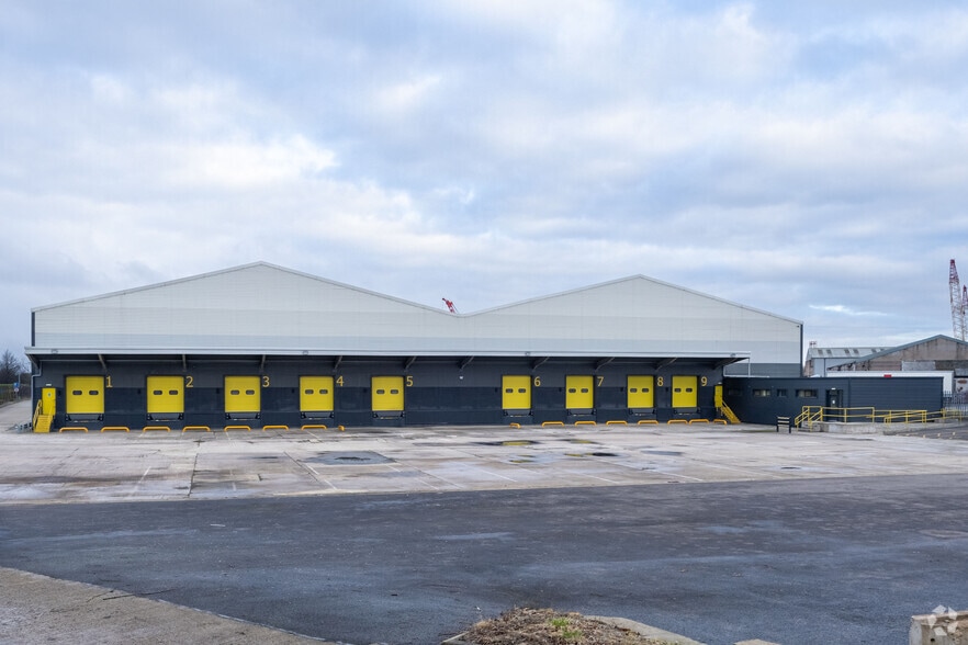 Garnham Clos, Alfreton for lease - Building Photo - Image 1 of 4