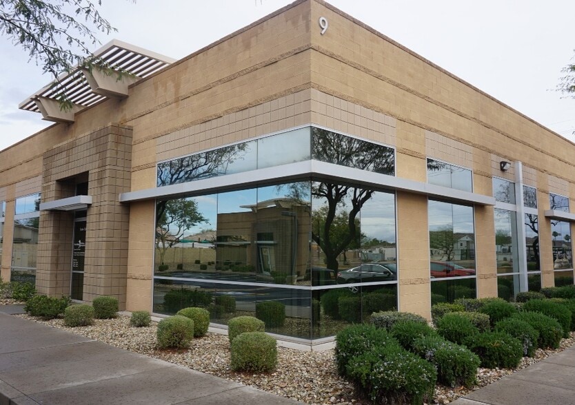 9150 W Indian School Rd, Phoenix, AZ for sale - Building Photo - Image 2 of 13