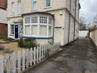 More details for 9 Crescent Rd, Wokingham - Retail for Lease