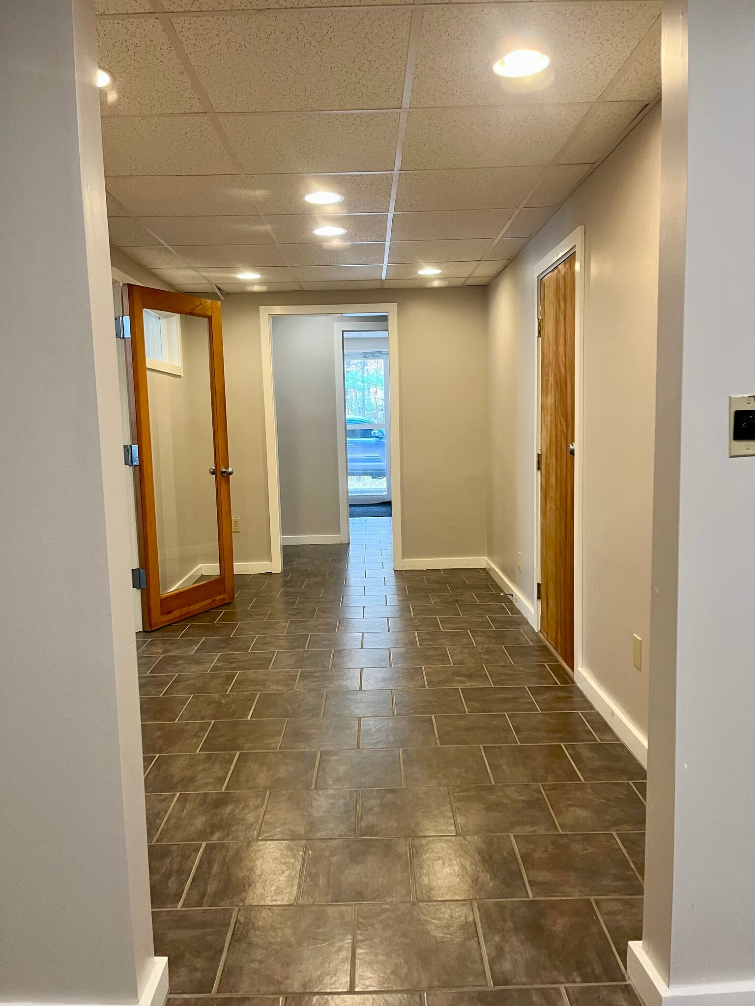 125 Valley Vw, Mendon, VT for lease Interior Photo- Image 1 of 14