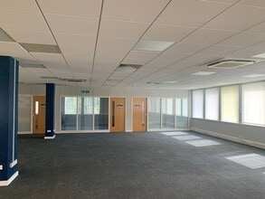 Corinium Ave, Gloucester à louer Photo intérieure- Image 1 de 5