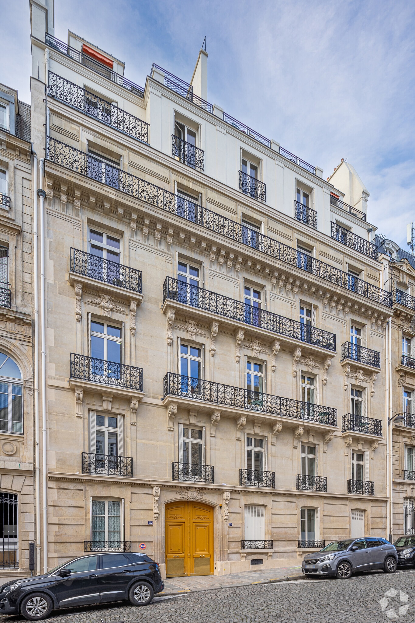 25 Rue Du Général Foy, Paris for lease Primary Photo- Image 1 of 3