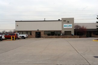 More details for 17505-17525 Helro Dr, Fraser, MI - Industrial for Lease