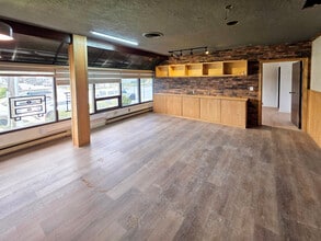 7240-7244 Gilley Av, Burnaby, BC for lease Interior Photo- Image 2 of 2