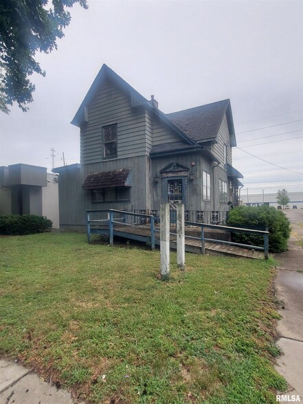 1430 S 8th St, Springfield, IL for sale - Primary Photo - Image 1 of 3