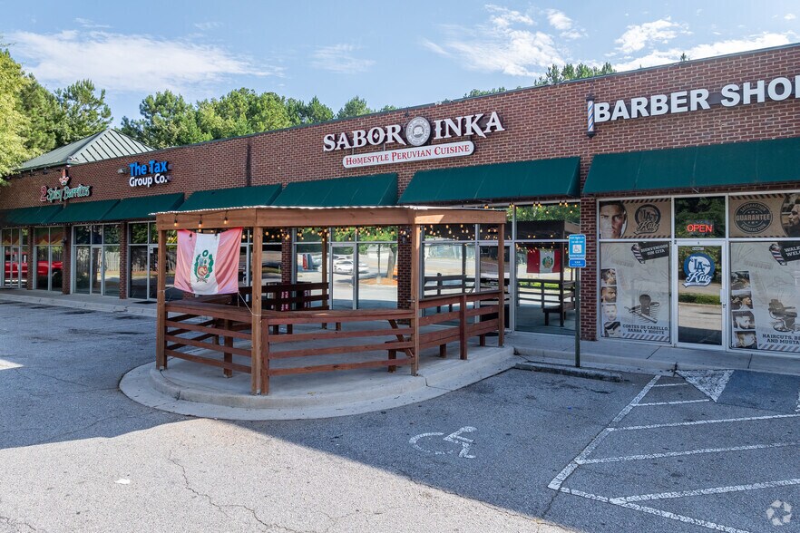 960 Pleasant Hill Rd, Lawrenceville, GA à louer - Photo du bâtiment - Image 3 de 11