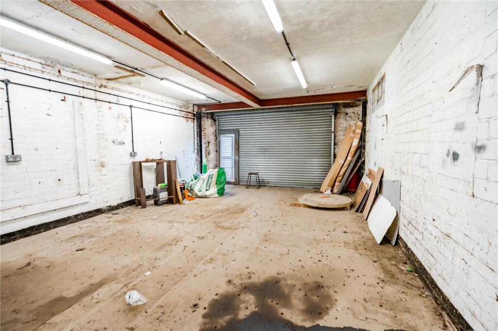 Humberston Rd, Tetney for lease Interior Photo- Image 1 of 2